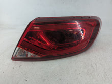 2015-2016 Chrysler 200 Tail Light Assembly Passenger Right OEM P/N:BDM92402000 Fits Fits 2015 2016 OEM Used Auto Parts