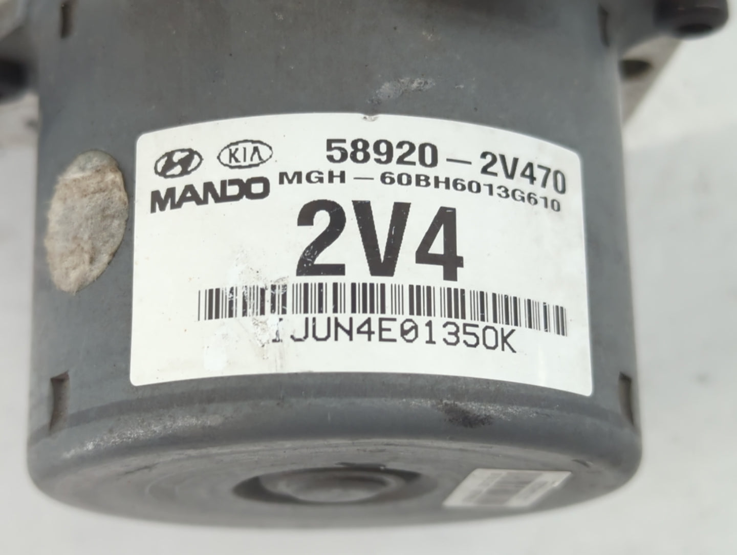 2014 Hyundai Veloster ABS Pump Control Module Replacement P/N:58920-2V470 Fits OEM Used Auto Parts - Oemusedautoparts1.com