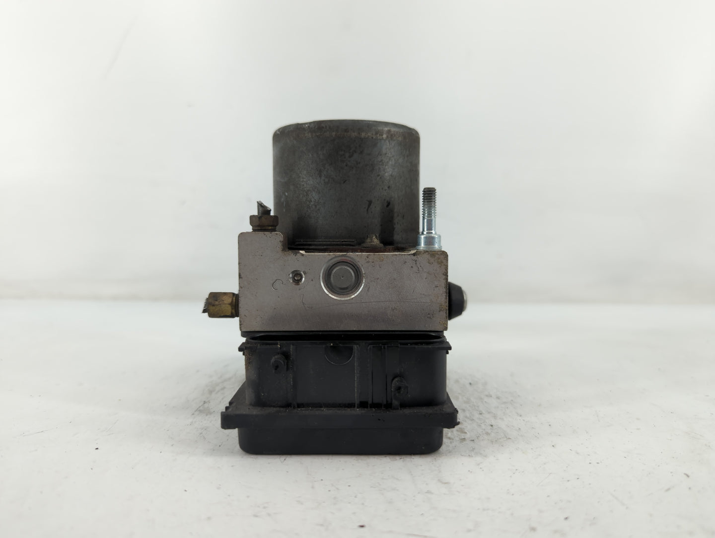 2007-2009 Nissan Altima ABS Pump Control Module Replacement P/N:47660 JA000 0 265 231 798 02 Fits Fits 2007 2008 2009 OEM Used Auto Parts - Oemusedautoparts1.com