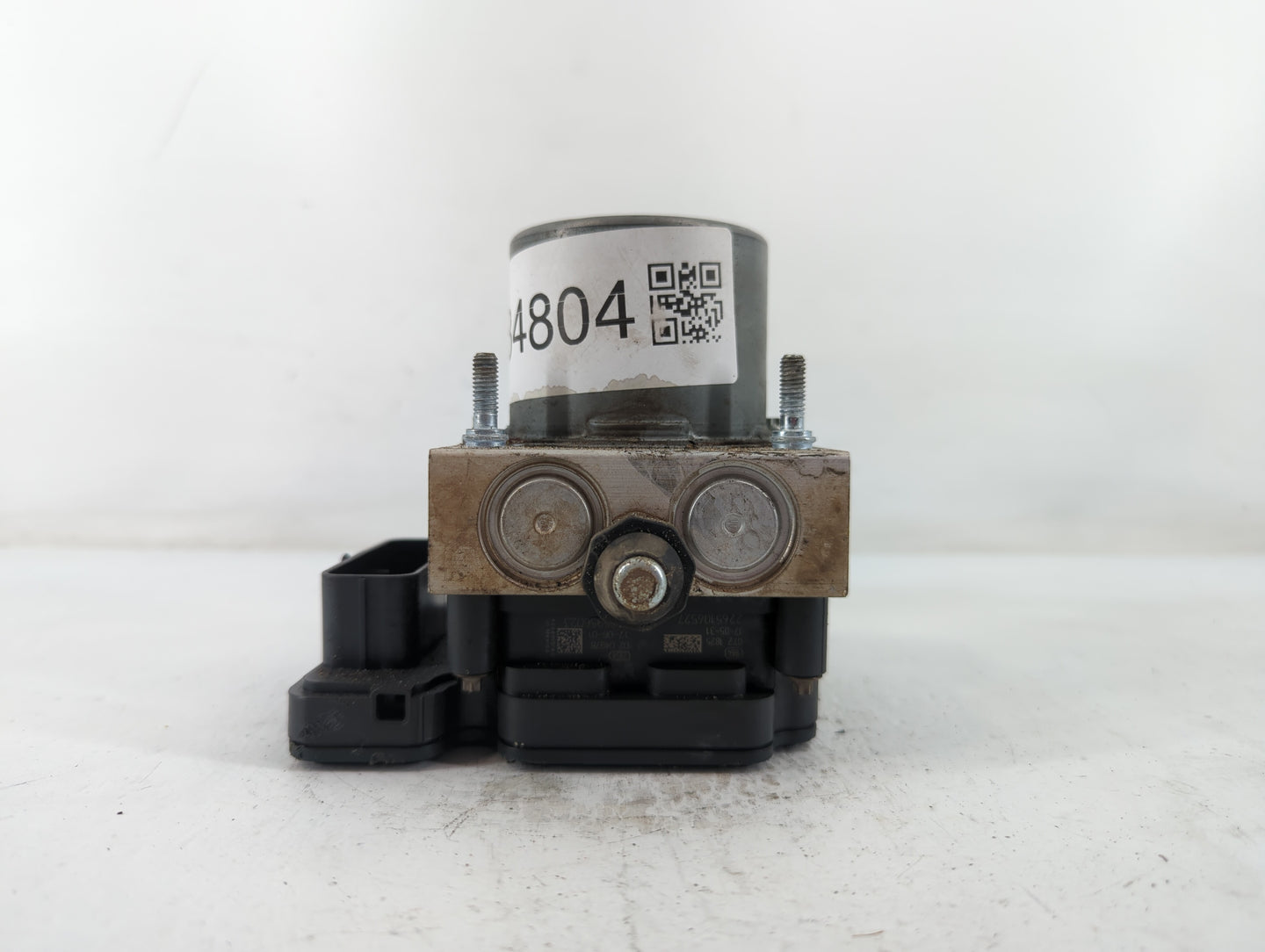 2017 Dodge Caravan ABS Pump Control Module Replacement P/N:P68183803AC Fits Fits 2015 2016 2018 2019 2020 OEM Used Auto Parts - Oemusedautoparts1.com