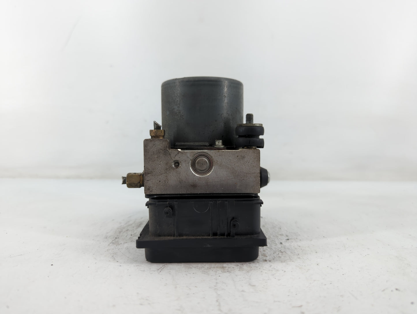 2007-2009 Nissan Altima ABS Pump Control Module Replacement P/N:47600 JA000 0 265 231 798 02 Fits Fits 2007 2008 2009 OEM Used Auto Parts - Oemusedautoparts1.com