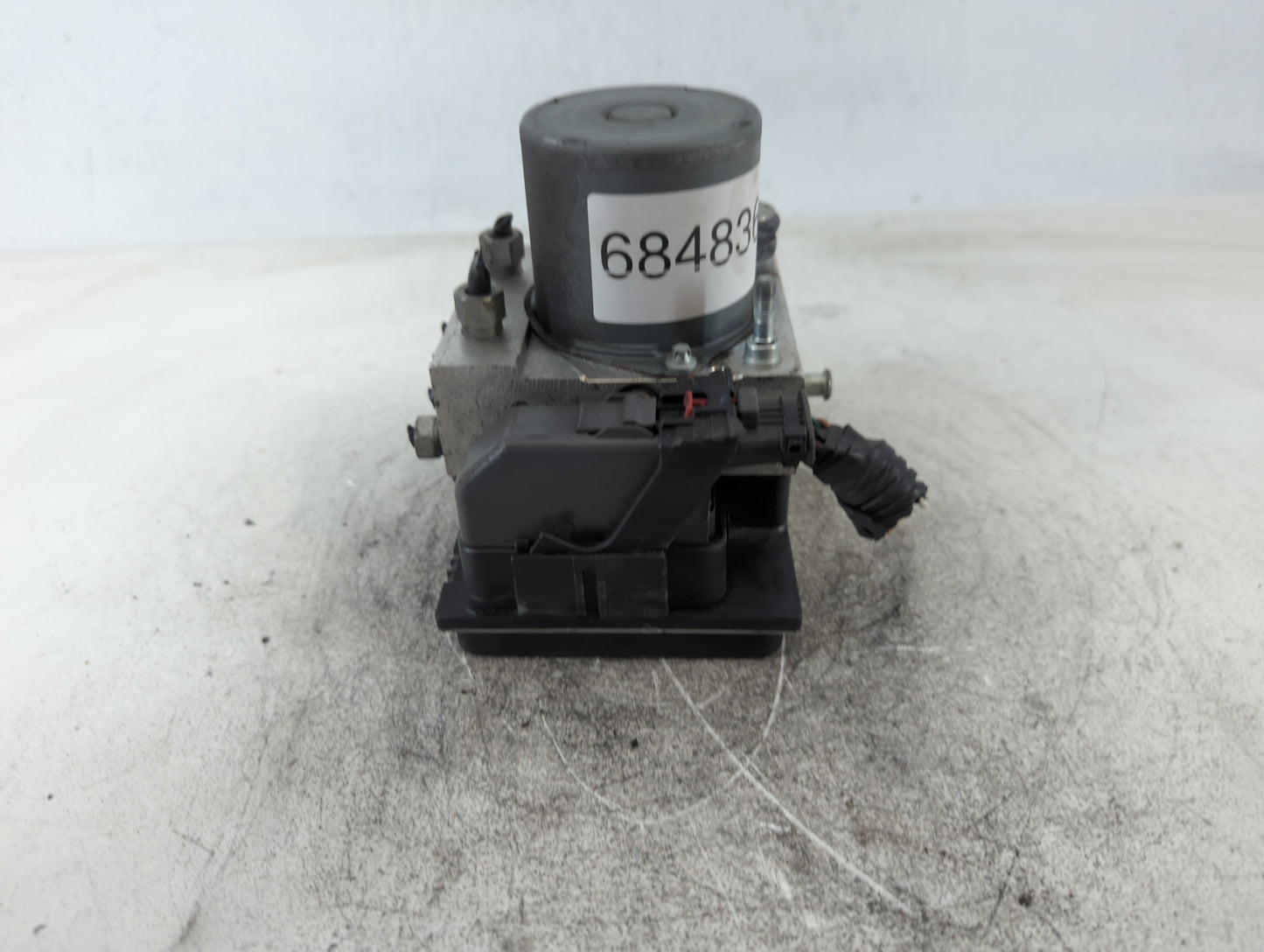 2017 Chevrolet Traverse ABS Pump Control Module Replacement P/N:22893247 265 252 455 AC Fits Fits 2012 2013 2014 2015 2016 OEM Used Auto Parts - Oemusedautoparts1.com