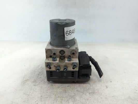 2007-2013 Bmw X5 ABS Pump Control Module Replacement P/N:3451 6793488-02 Fits Fits 2007 2008 2009 2010 2011 2012 2013 2014 OEM Used Auto Parts - Oemusedautoparts1.com