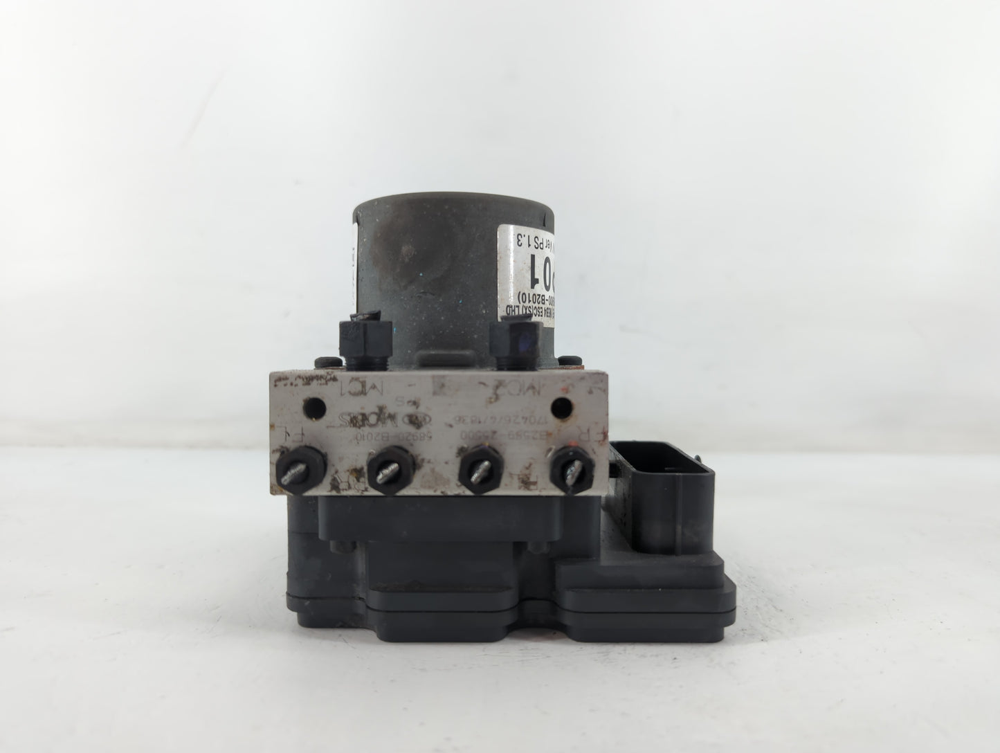 2017-2019 Kia Soul ABS Pump Control Module Replacement P/N:58900-B2010 Fits Fits 2017 2018 2019 OEM Used Auto Parts - Oemusedautoparts1.com