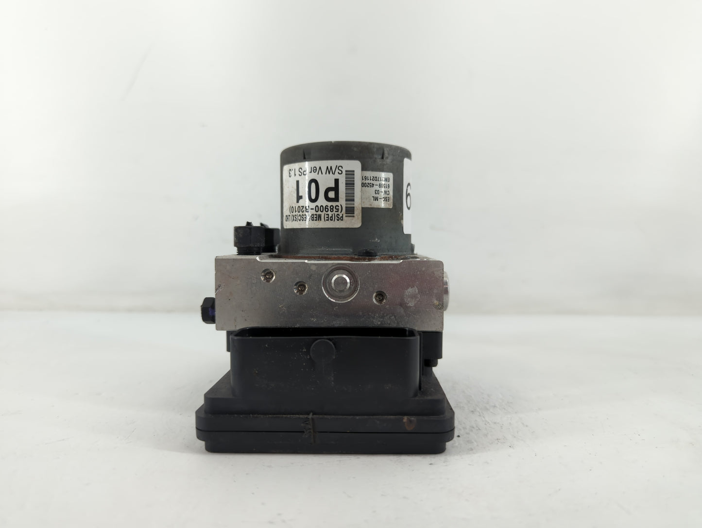 2017-2019 Kia Soul ABS Pump Control Module Replacement P/N:58900-B2010 Fits Fits 2017 2018 2019 OEM Used Auto Parts - Oemusedautoparts1.com
