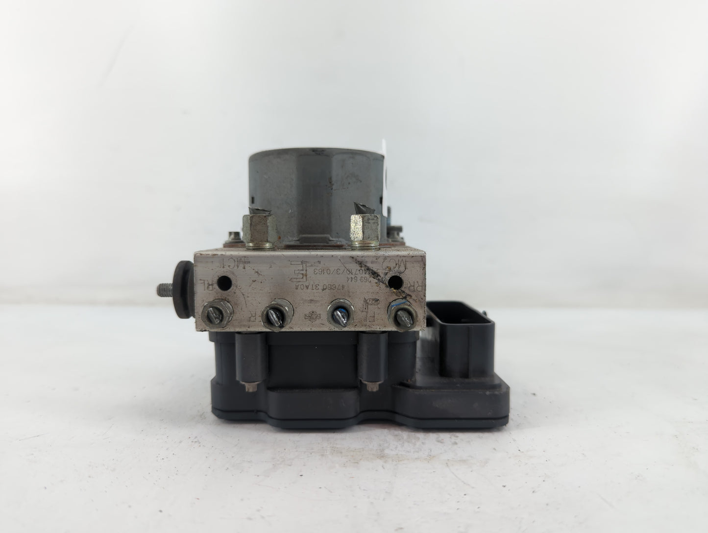 2013-2015 Nissan Altima ABS Pump Control Module Replacement P/N:47660 3TA0A Fits Fits 2013 2014 2015 OEM Used Auto Parts - Oemusedautoparts1.com