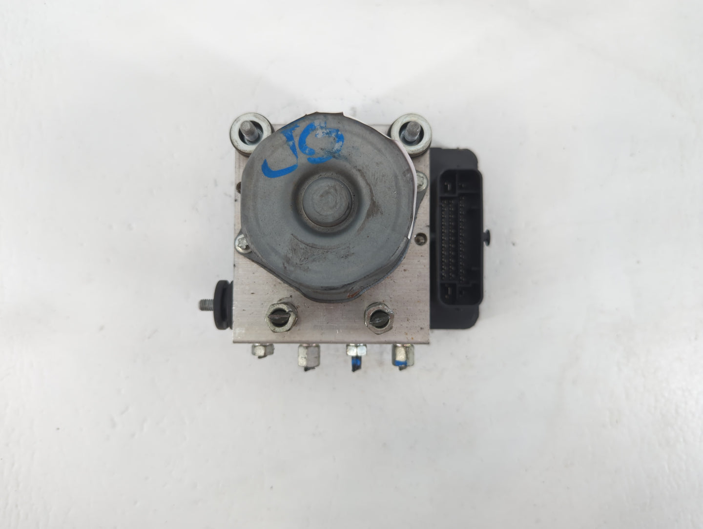 2013-2015 Nissan Altima ABS Pump Control Module Replacement P/N:47660 3TA0A Fits Fits 2013 2014 2015 OEM Used Auto Parts - Oemusedautoparts1.com