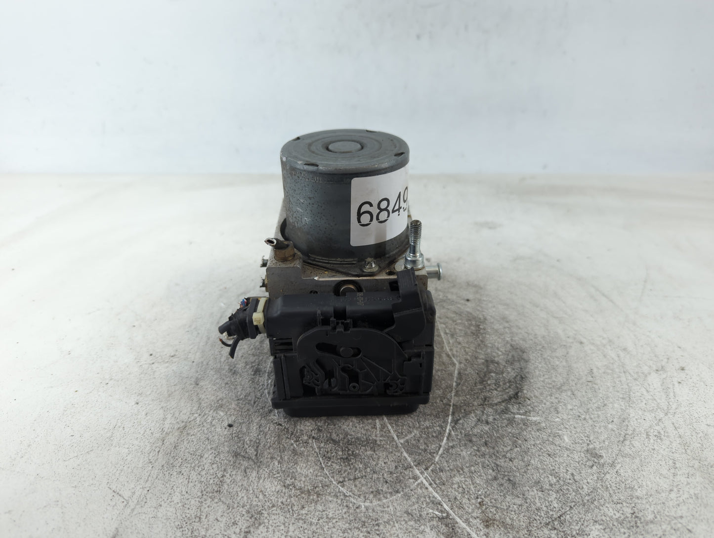 2008-2009 Nissan Altima ABS Pump Control Module Replacement P/N:0 265 231 798 02 47660 JA000 Fits Fits 2008 2009 OEM Used Auto Parts - Oemusedautoparts1.com