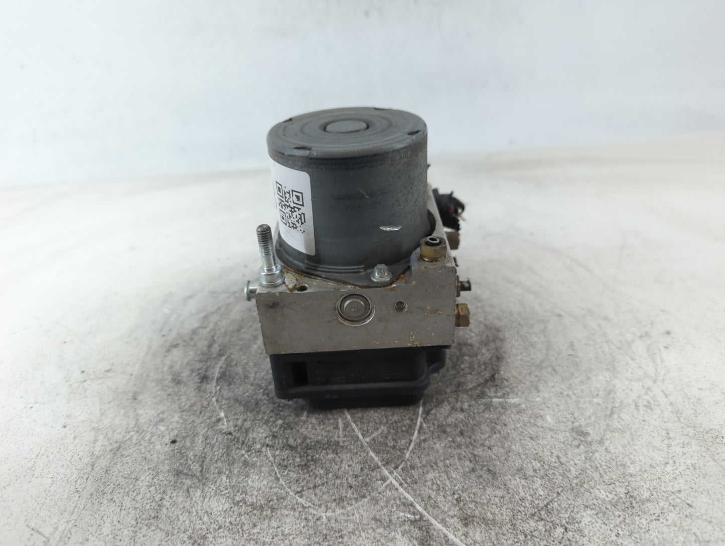 2008-2009 Nissan Altima ABS Pump Control Module Replacement P/N:0 265 231 798 02 47660 JA000 Fits Fits 2008 2009 OEM Used Auto Parts - Oemusedautoparts1.com