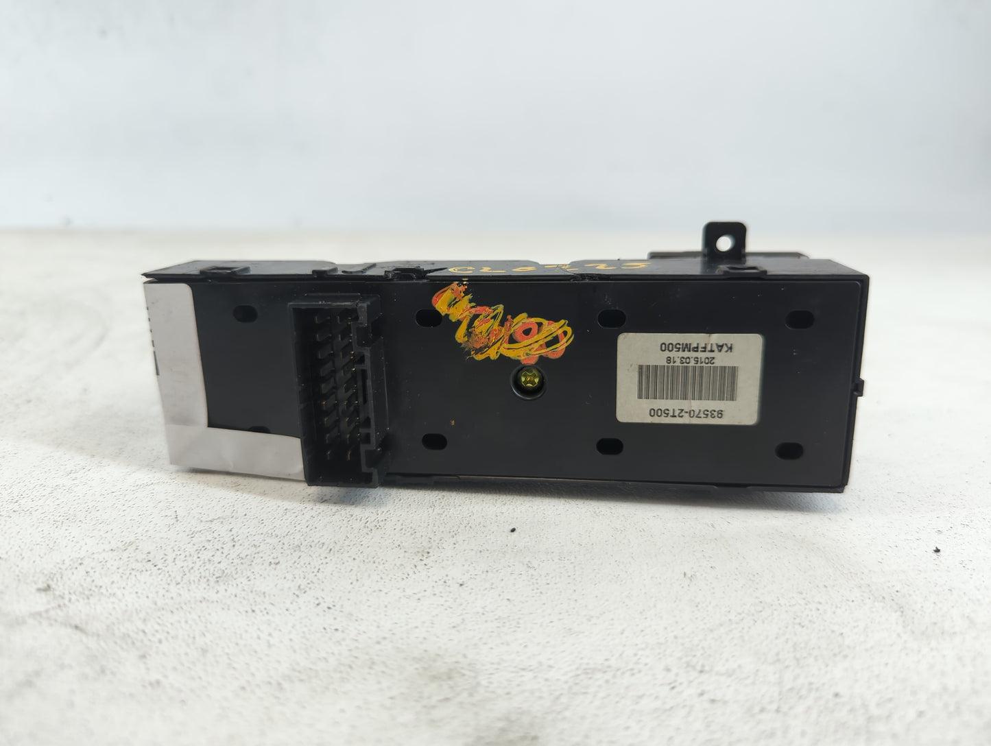 2012-2015 Chevrolet Captiva Sport Master Power Window Switch Replacement Driver Side Left P/N:93570-2T500 Fits OEM Used Auto Parts - Oemusedautoparts1.com