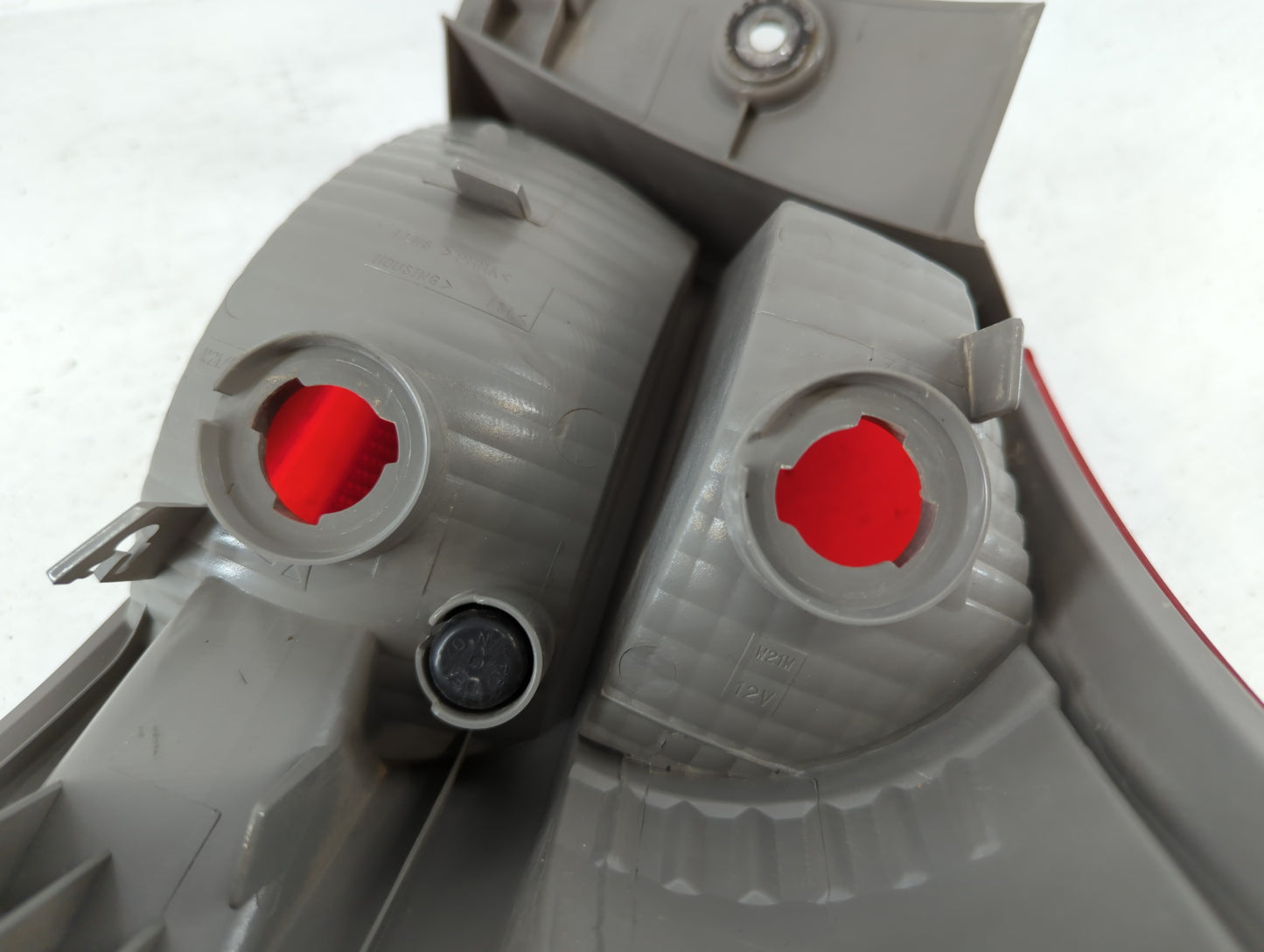 2014 Nissan Rogue Select Tail Light Assembly Driver Left OEM Fits Fits 2008 2009 2010 2011 2012 2013 2015 OEM Used Auto Parts - Oemusedautoparts1.com