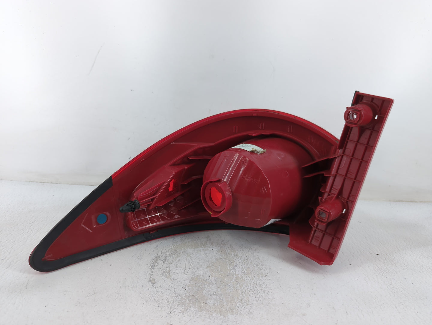 2009 Chevrolet Traverse Tail Light Assembly Driver Left OEM Fits OEM Used Auto Parts - Oemusedautoparts1.com