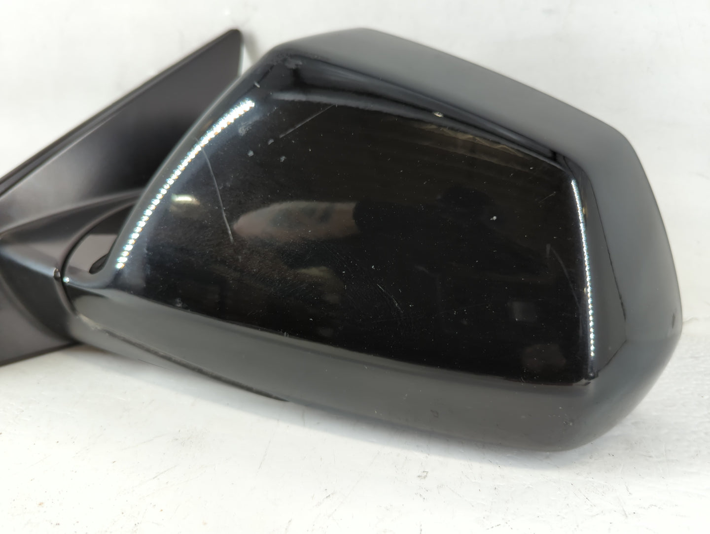 2008-2014 Cadillac Cts Side Mirror Replacement Driver Left View Door Mirror P/N:25951525 Fits OEM Used Auto Parts - Oemusedautoparts1.com