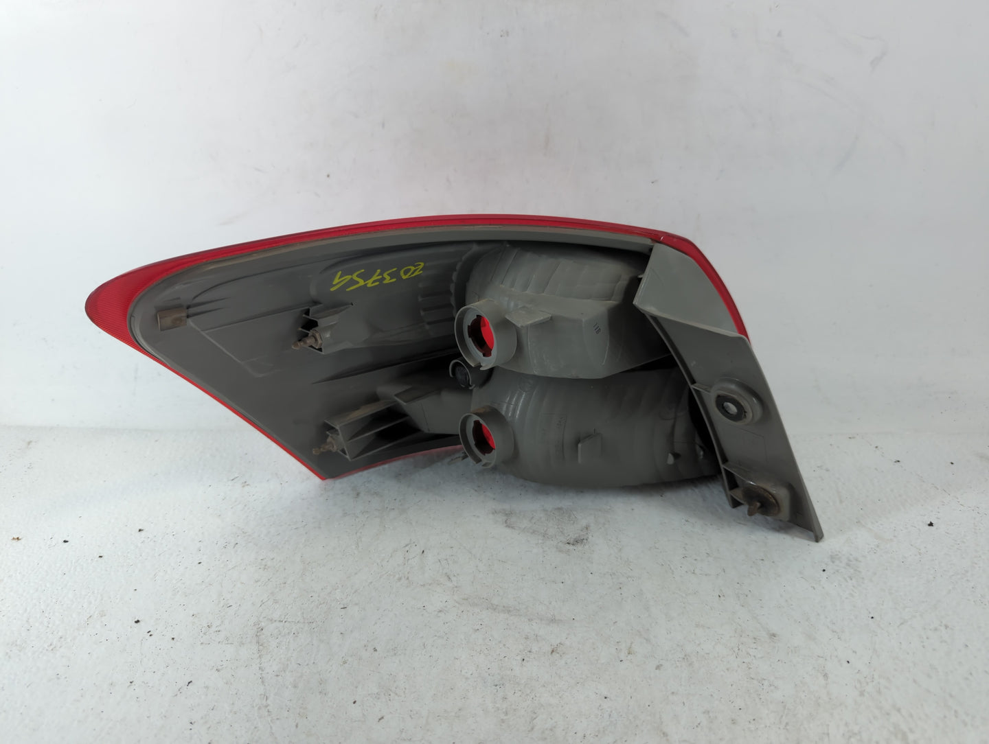 2008-2015 Nissan Rogue Tail Light Assembly Passenger Right OEM Fits Fits 2008 2009 2010 2011 2012 2013 2014 2015 OEM Used Auto Parts - Oemusedautoparts1.com