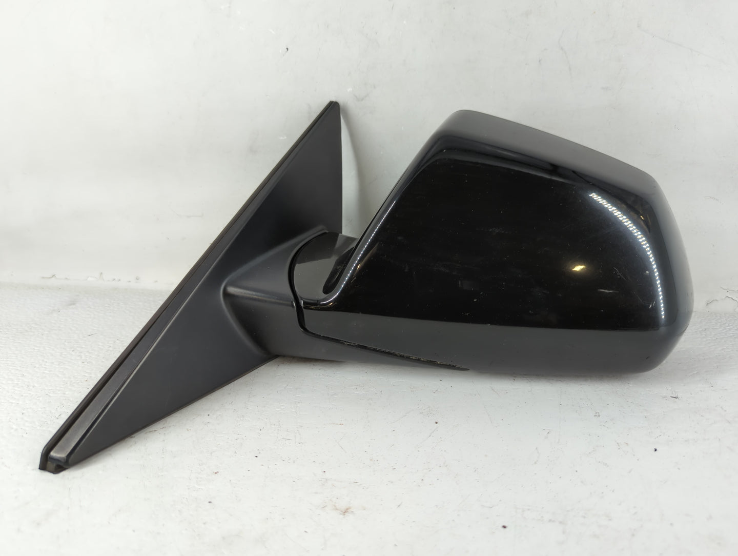 2008-2014 Cadillac Cts Side Mirror Replacement Driver Left View Door Mirror P/N:25951525 25951630 Fits OEM Used Auto Parts - Oemusedautoparts1.com
