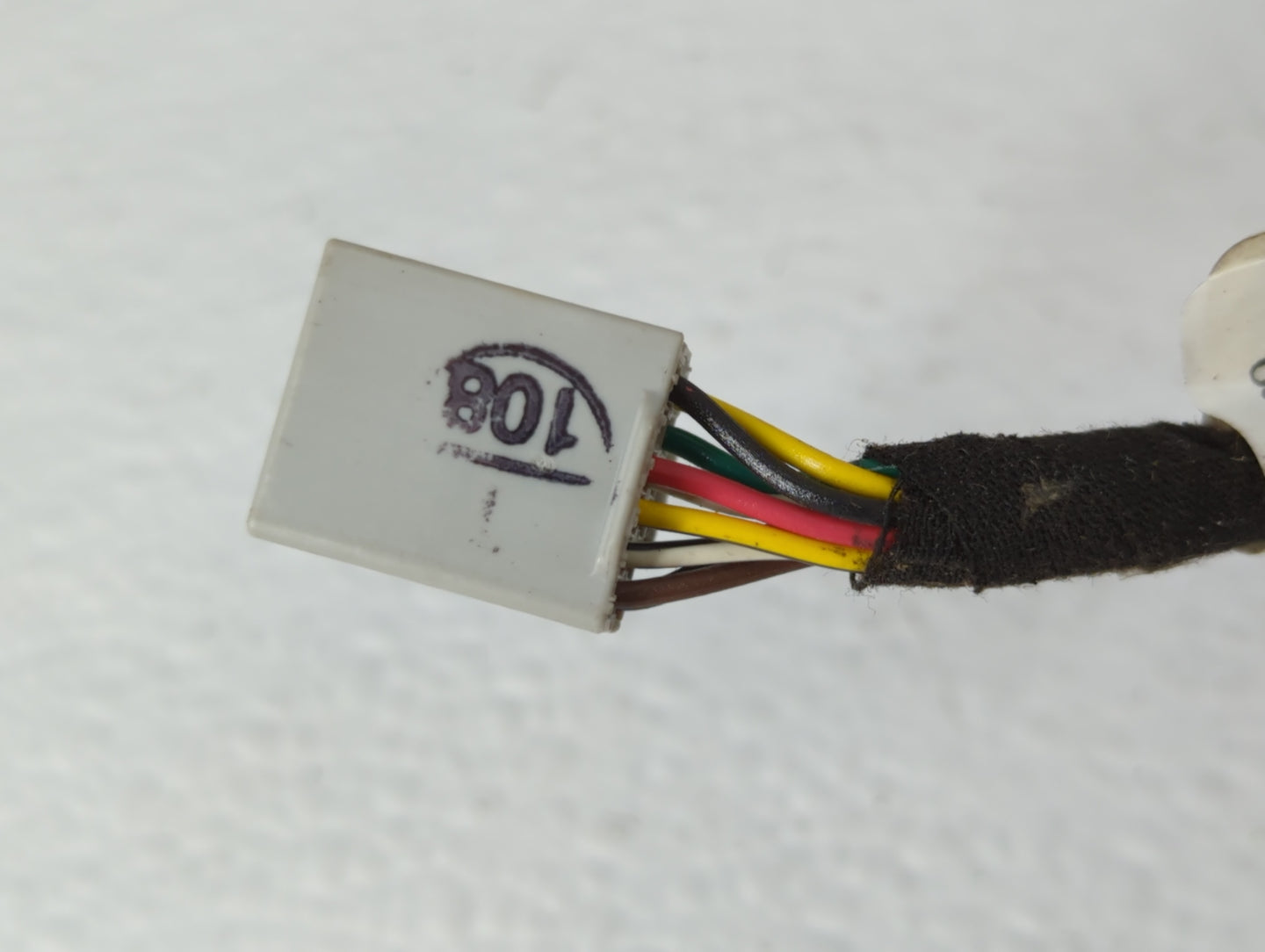 2008-2014 Cadillac Cts Side Mirror Replacement Driver Left View Door Mirror P/N:25951525 25951630 Fits OEM Used Auto Parts - Oemusedautoparts1.com