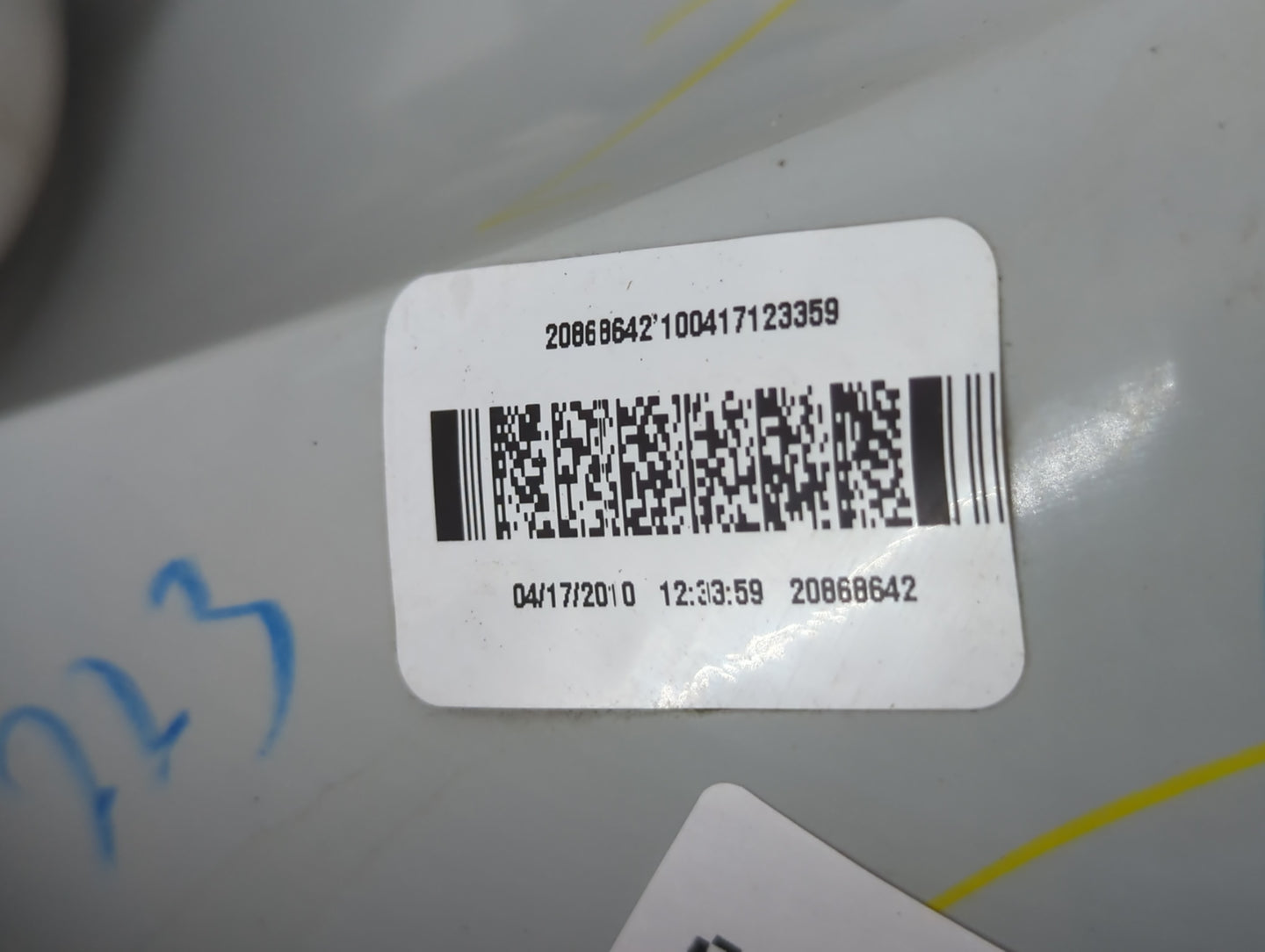 2005-2010 Chevrolet Cobalt Tail Light Assembly Passenger Right OEM P/N:20868642 100417123359 Fits OEM Used Auto Parts - Oemusedautoparts1.com