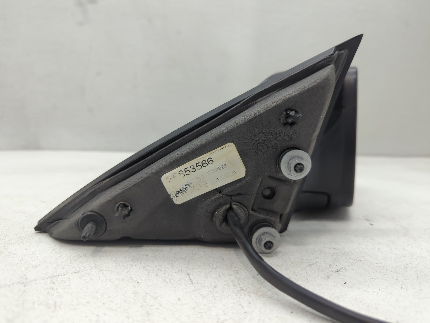 2008-2012 Chevrolet Malibu Passenger Right Side View Manual Door Mirror - Oemusedautoparts1.com