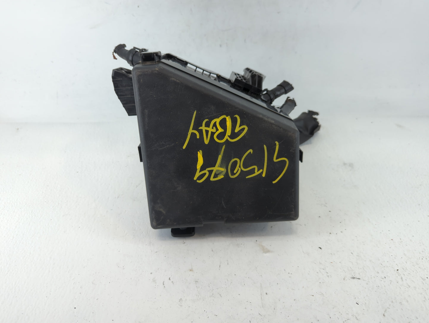 2019-2020 Subaru Ascent Fusebox Fuse Box Panel Relay Module P/N:PP-TD10 5333 YA1 Fits Fits 2019 2020 OEM Used Auto Parts - Oemusedautoparts1.com