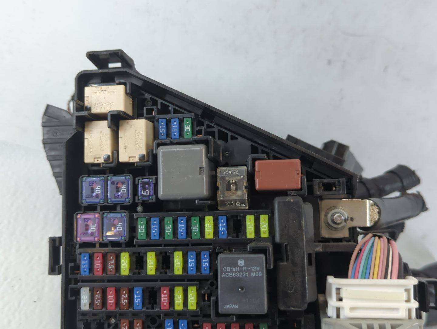 2019-2020 Subaru Ascent Fusebox Fuse Box Panel Relay Module P/N:PP-TD10 5333 YA1 Fits Fits 2019 2020 OEM Used Auto Parts - Oemusedautoparts1.com