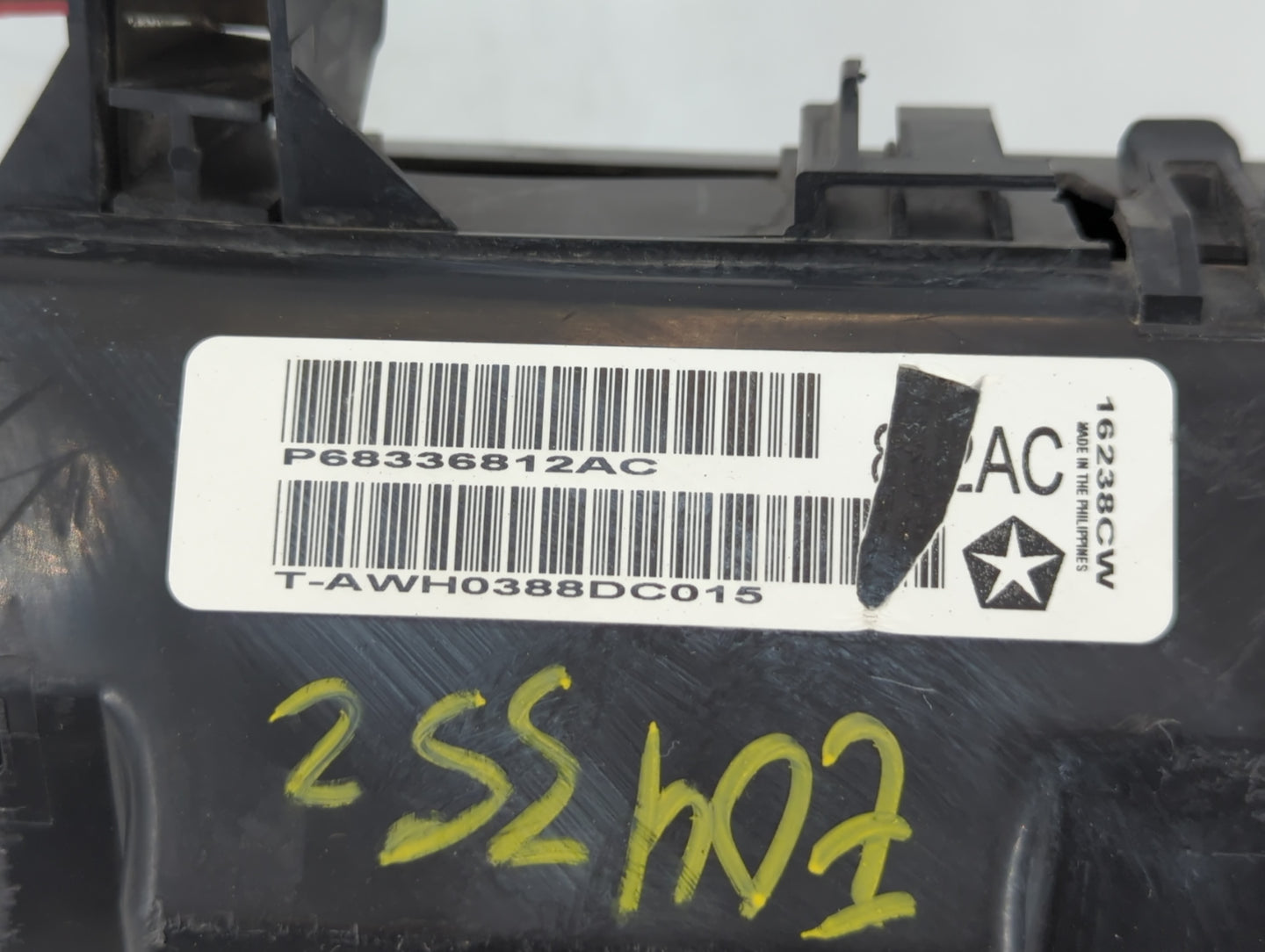 2018 Dodge Charger Fusebox Fuse Box Panel Relay Module P/N:P68336812AC Fits OEM Used Auto Parts - Oemusedautoparts1.com