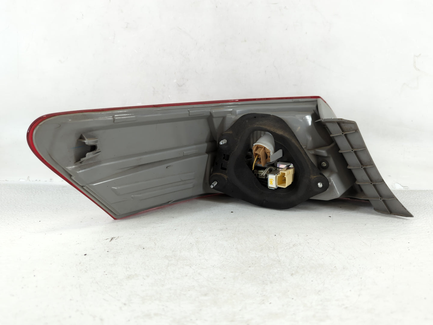 2015-2017 Ford F-150 Tail Light Assembly Passenger Right OEM Fits Fits 2015 2016 2017 OEM Used Auto Parts - Oemusedautoparts1.com