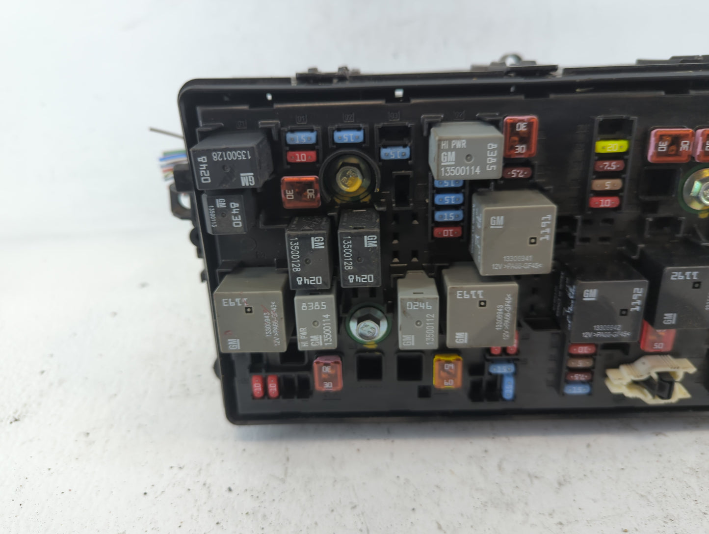 2011-2014 Chevrolet Cruze Fusebox Fuse Box Panel Relay Module P/N:95216200_02 Fits Fits 2011 2012 2013 2014 OEM Used Auto Parts - Oemusedautoparts1.com