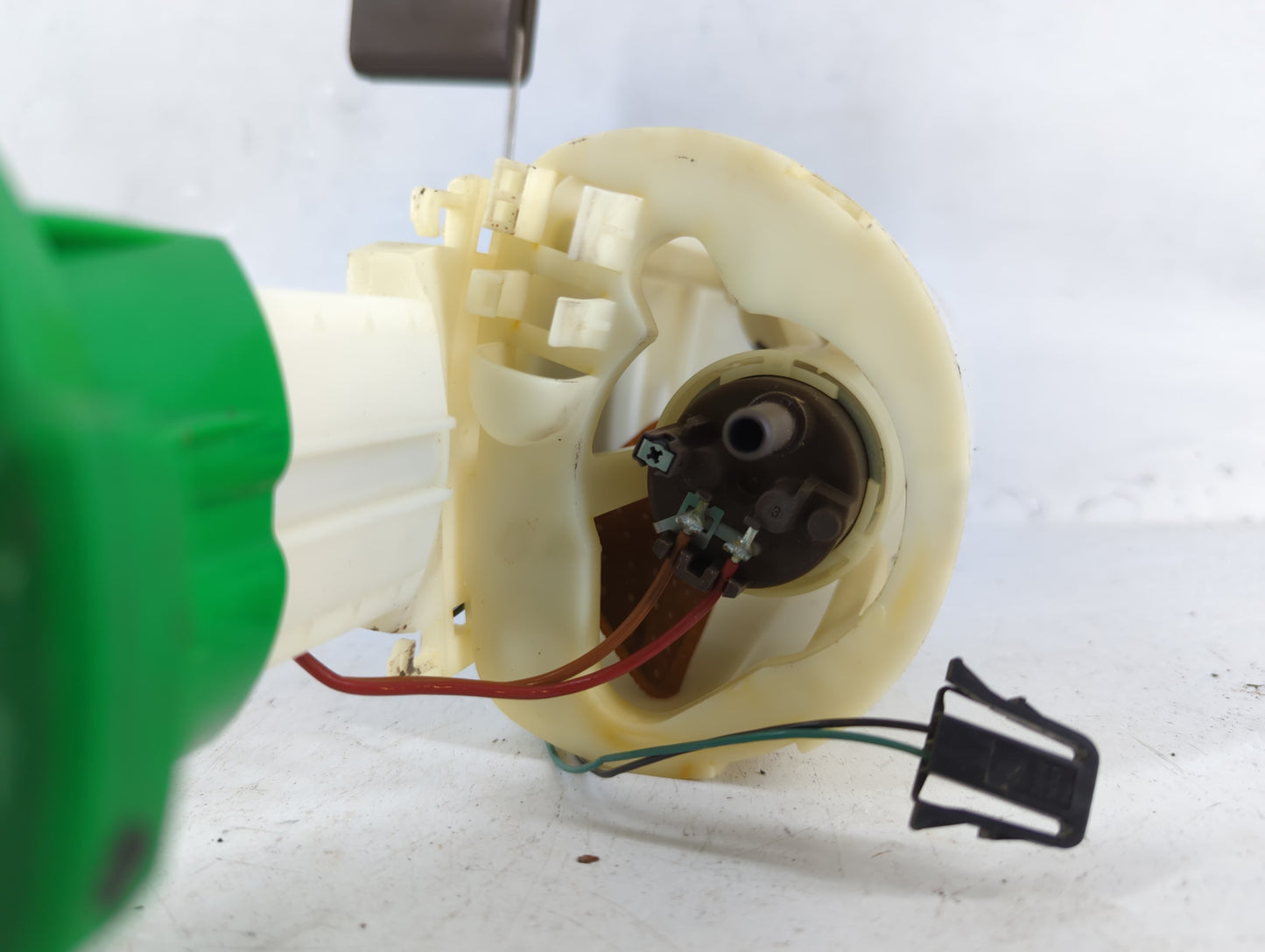 Mini Cooper Clubman Electrical Gas Fuel Pump Assembly - Oemusedautoparts1.com