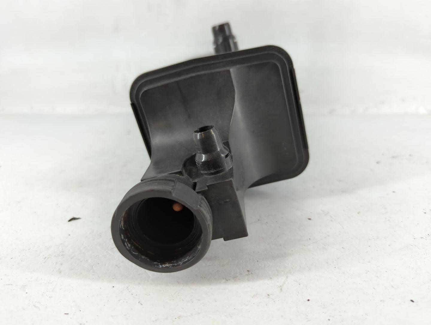 2004 Bmw X3 Fuel Vapor Charcoal Canister - Oemusedautoparts1.com
