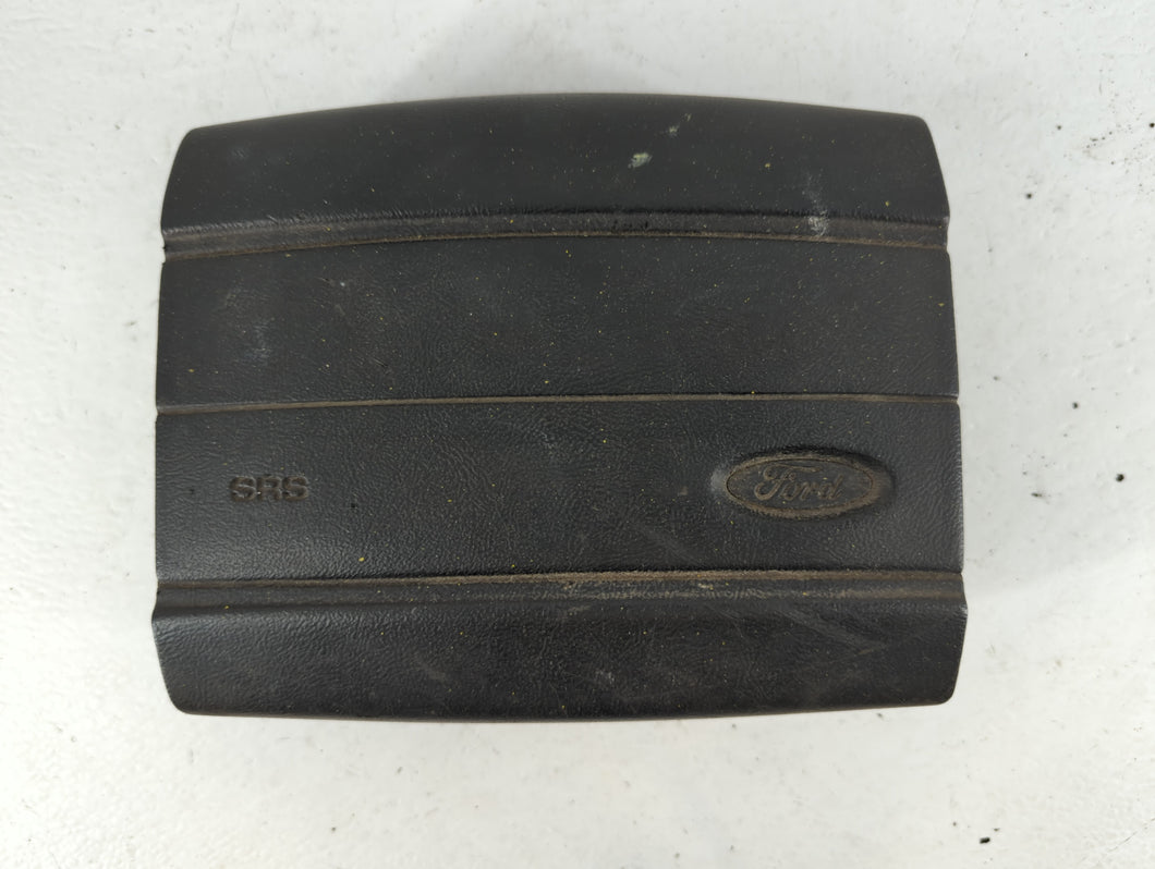 1995-1996 Ford Bronco Air Bag Passenger Right Knee OEM P/N:F6TB-15043B13-AAJ Fits Fits 1995 1996 1997 OEM Used Auto Parts