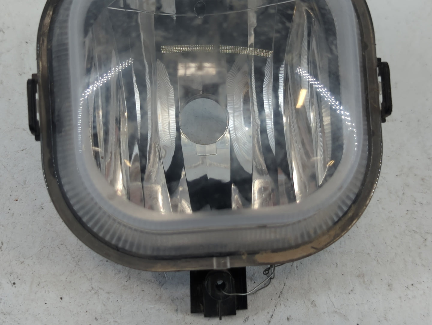 2011-2016 Ford F-350 Super Duty Driver Left Oem Fog Light Lamp - Oemusedautoparts1.com
