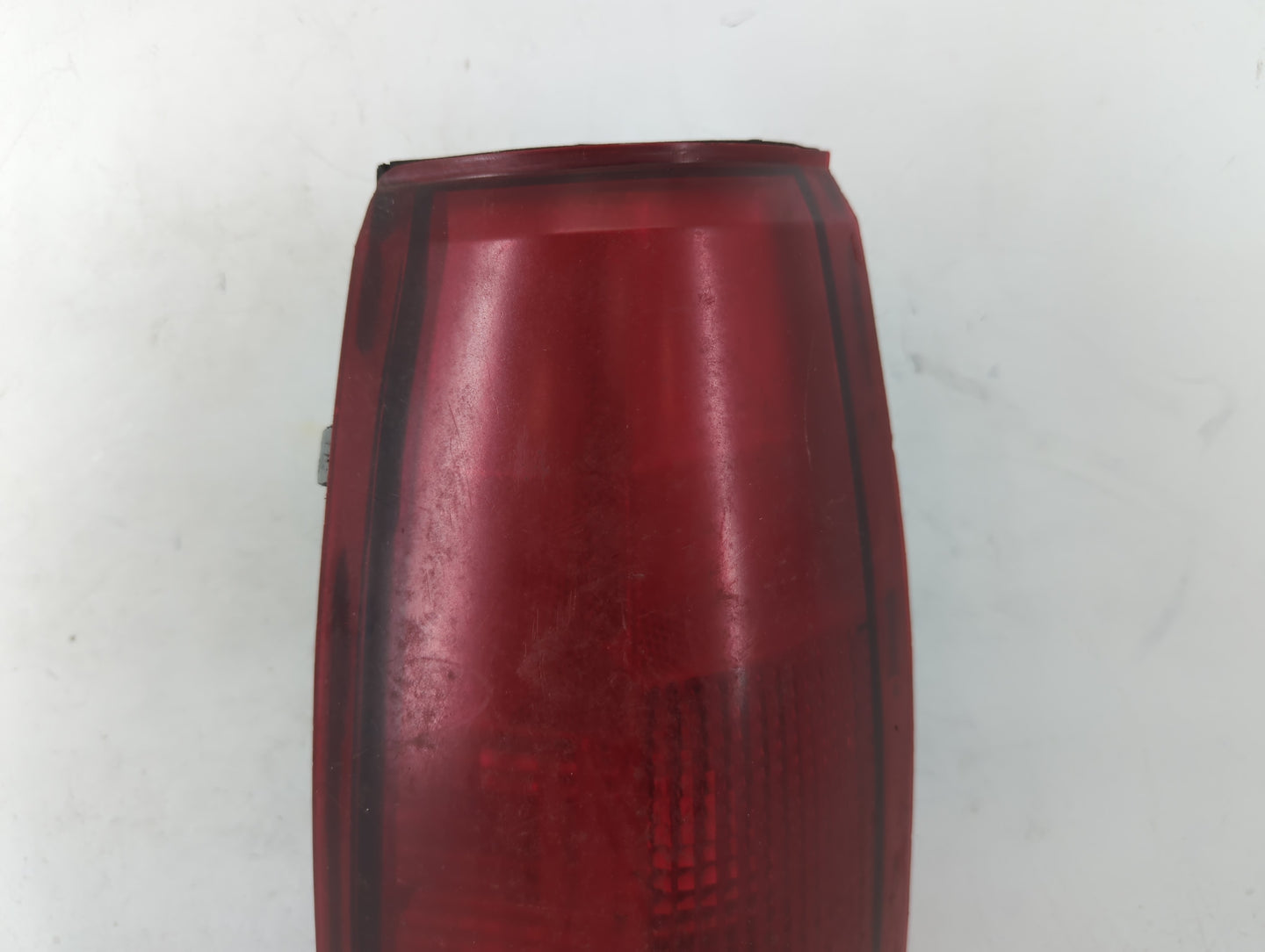 1991 Pontiac Sunbird Tail Light Assembly Driver Left OEM P/N:16508821 16506949 Fits OEM Used Auto Parts - Oemusedautoparts1.com