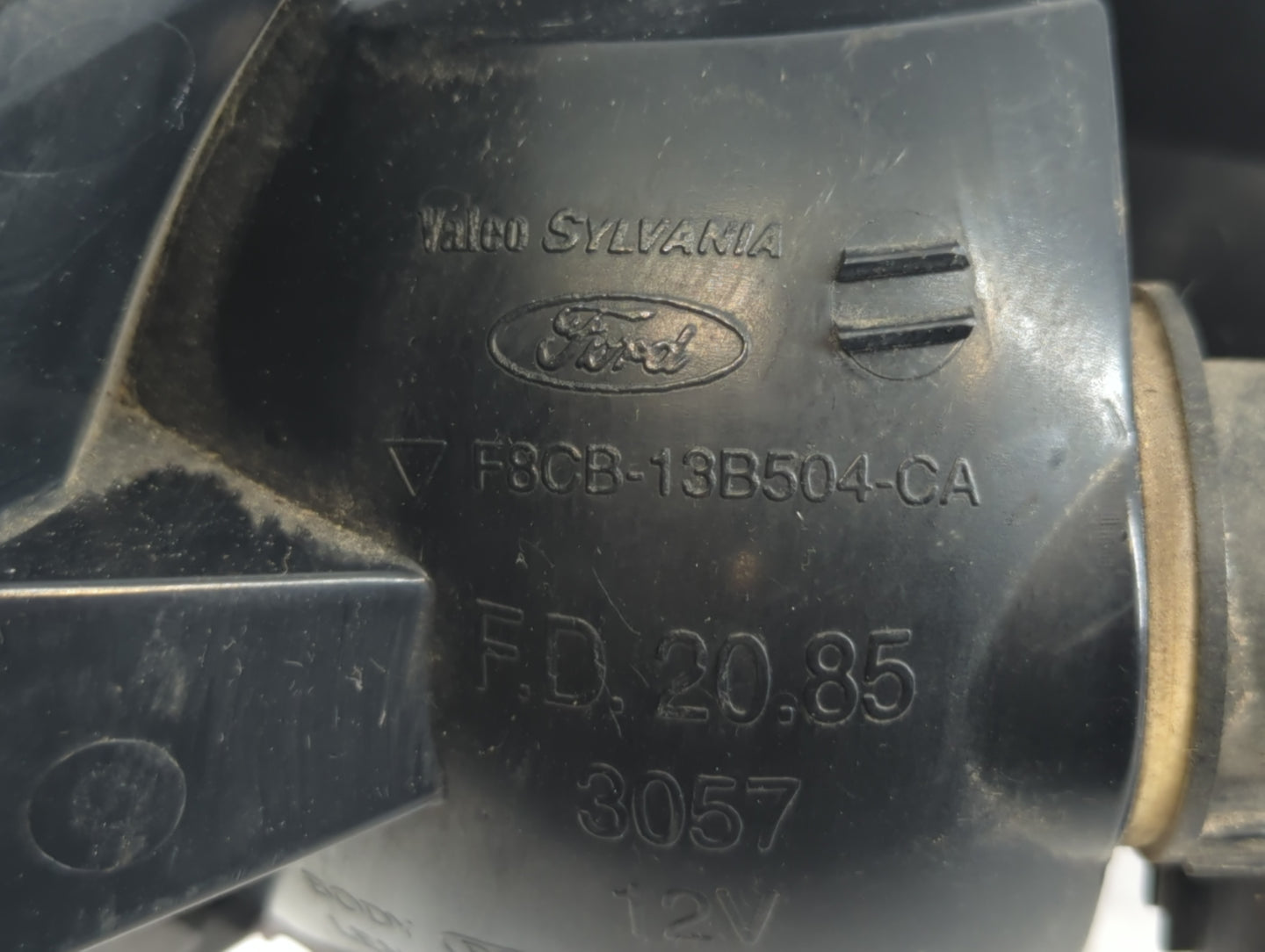 1998 Ford Ecosport Tail Light Assembly Passenger Right OEM P/N:F8CB-13B504-CA Fits OEM Used Auto Parts - Oemusedautoparts1.com