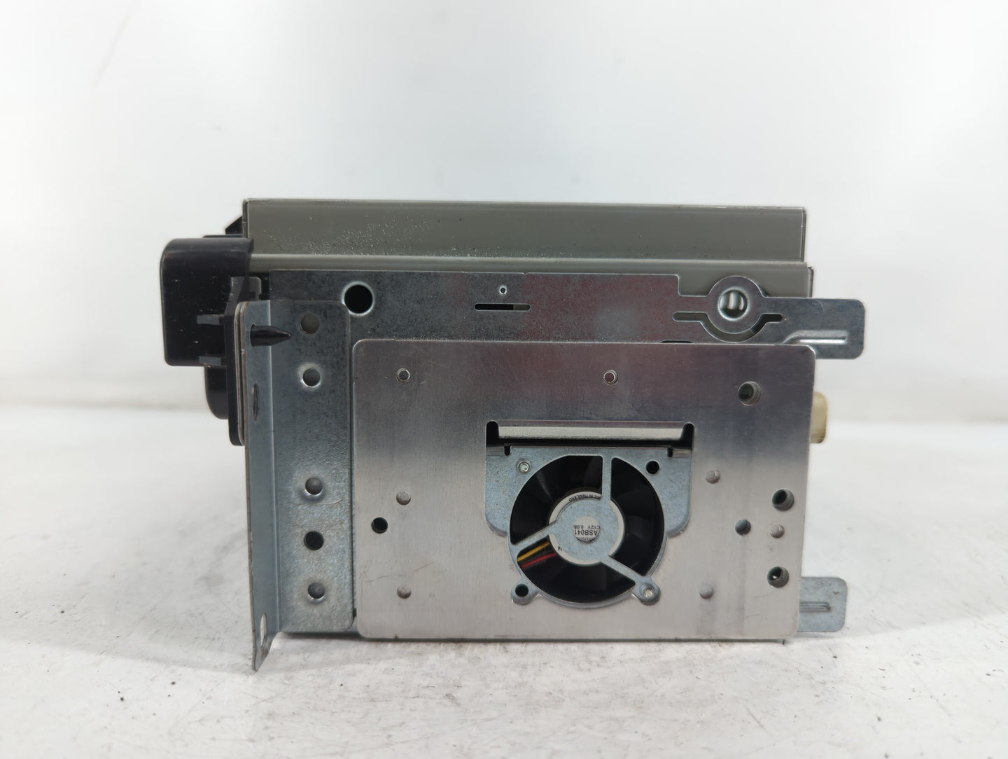 2018-2020 Dodge Journey Radio AM FM Cd Player Receiver Replacement P/N:P68209665AD Fits Fits 2018 2019 2020 OEM Used Auto Parts - Oemusedautoparts1.com