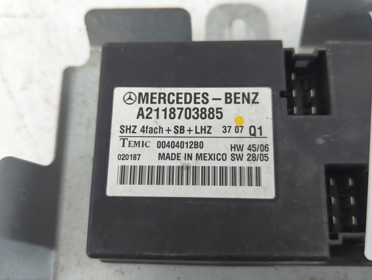 Mercedes-benz Ml250 Chassis Control Module Ccm Bcm Body Control - Oemusedautoparts1.com