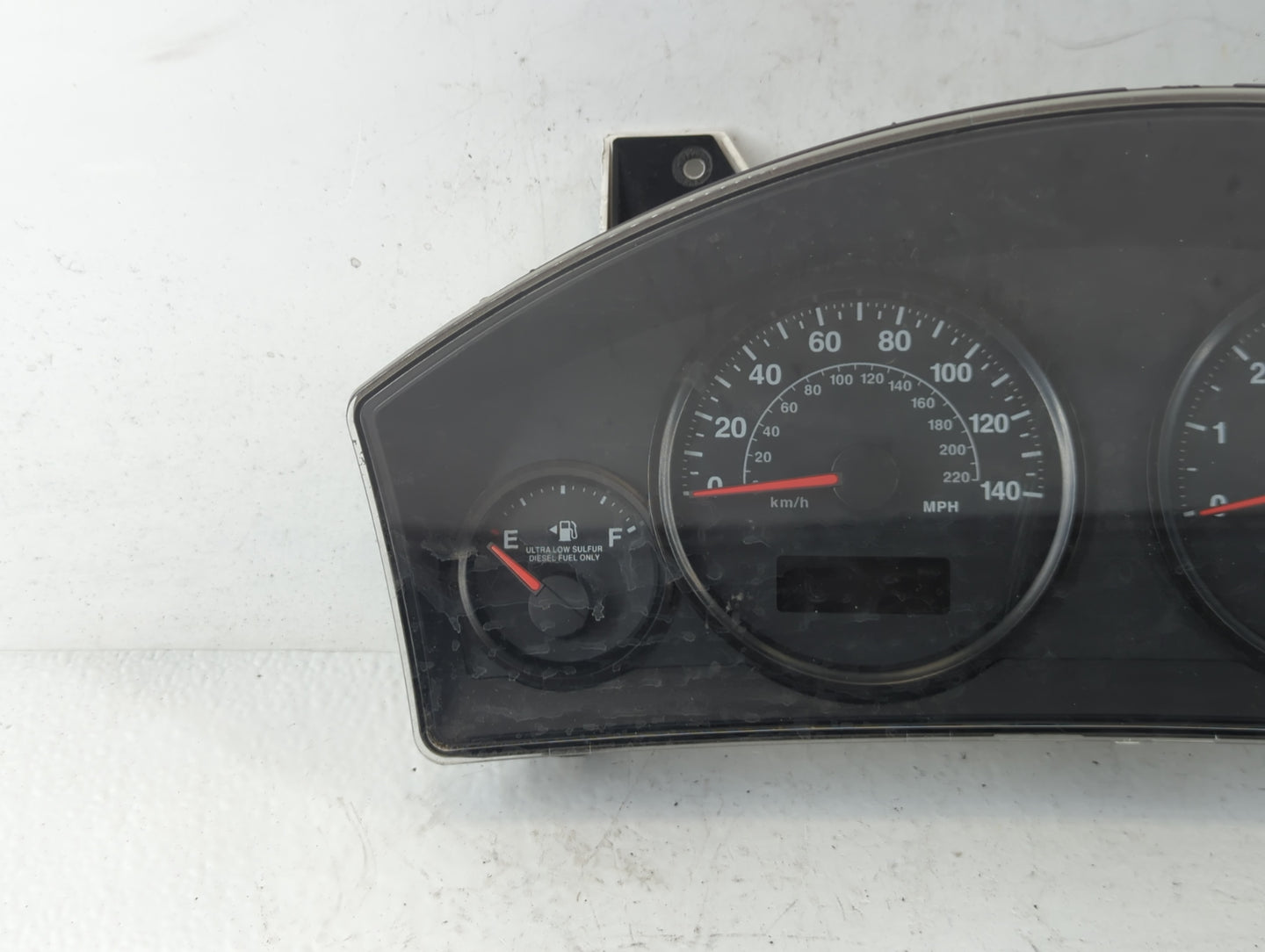 2008 Jeep Grand Cherokee Instrument Cluster Speedometer Gauges P/N:05172519AE Fits OEM Used Auto Parts - Oemusedautoparts1.com