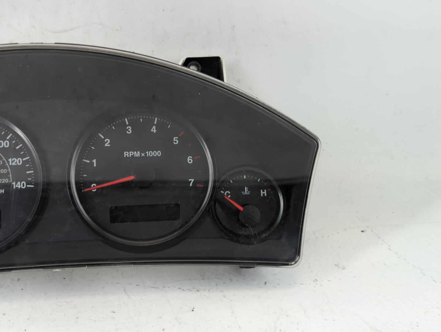 2008 Jeep Grand Cherokee Instrument Cluster Speedometer Gauges P/N:05172519AE Fits OEM Used Auto Parts - Oemusedautoparts1.com