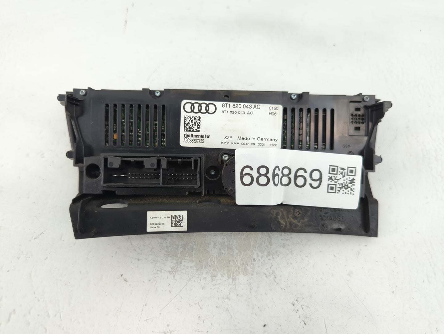 2009-2012 Audi A4 Climate Control Module Temperature AC/Heater Replacement P/N:8T1 820 043 AC Fits OEM Used Auto Parts - Oemusedautoparts1.com
