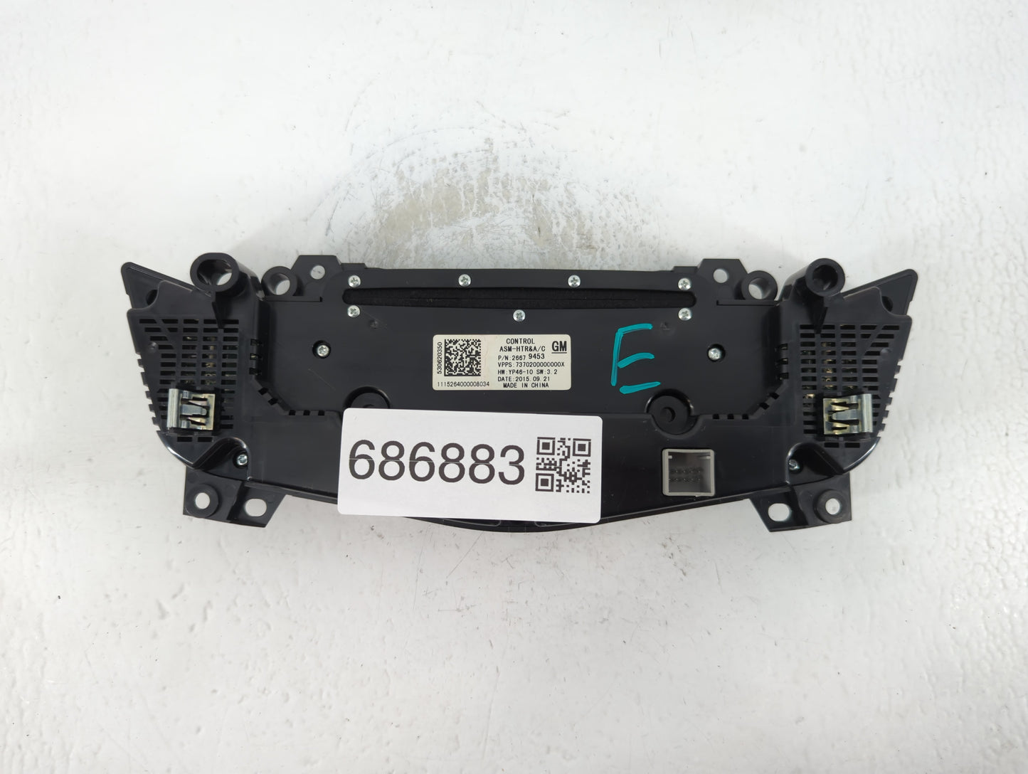 2014-2016 Buick Lacrosse Climate Control Module Temperature AC/Heater Replacement P/N:26679453 Fits Fits 2014 2015 2016 OEM Used Auto Parts - Oemusedautoparts1.com