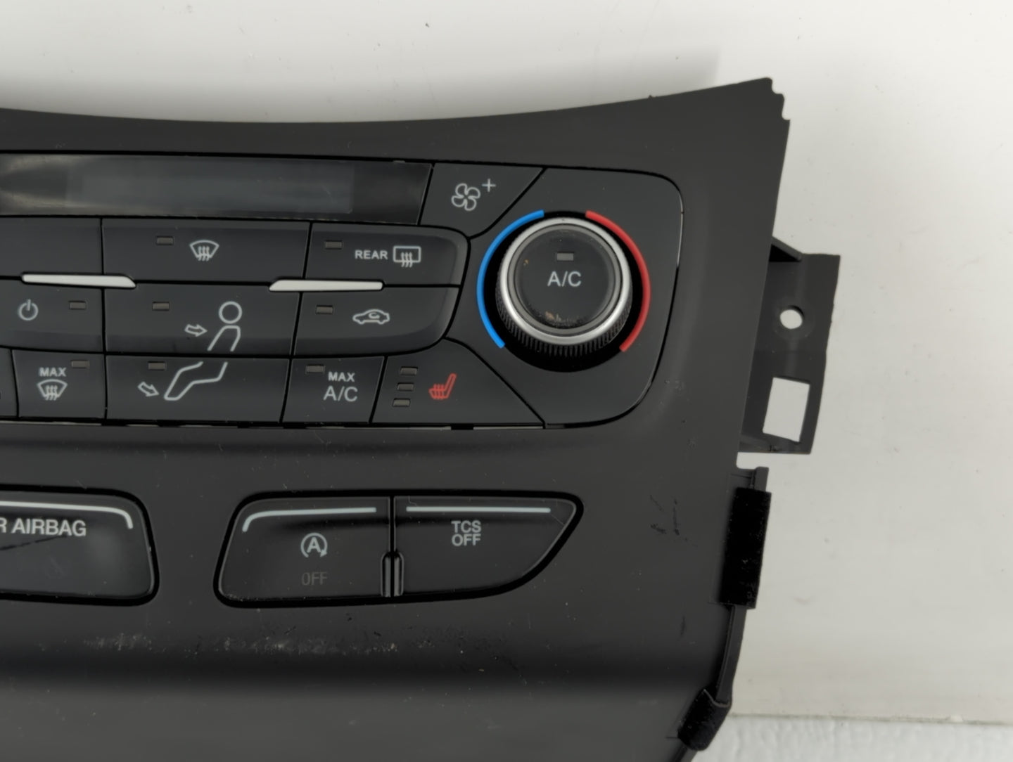2018-2019 Ford Escape Climate Control Module Temperature AC/Heater Replacement P/N:GJ5T-18C612-CJ Fits Fits 2018 2019 OEM Used Auto Parts - Oemusedautoparts1.com