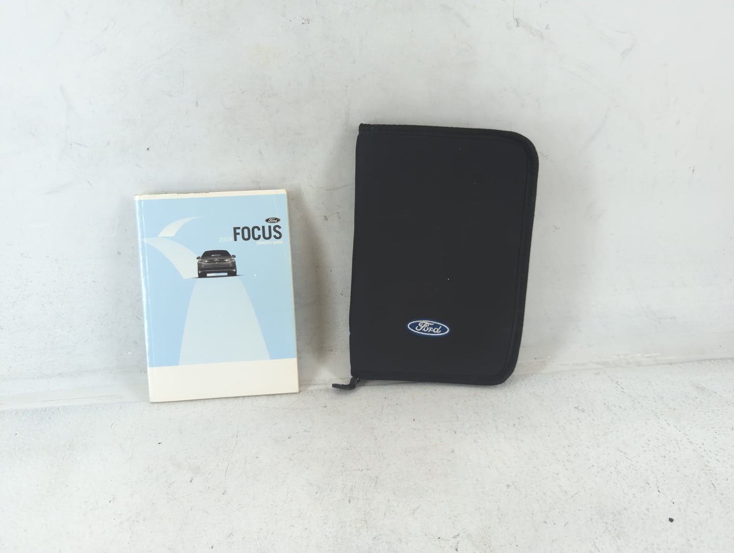 2009 Ford Focus Owners Manual Book Guide OEM Used Auto Parts - Oemusedautoparts1.com