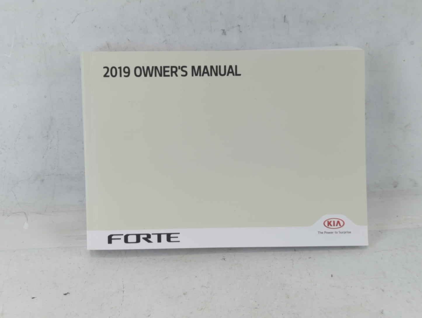 2019 Kia Forte Owners Manual Book Guide P/N:DLS4-EU87A OEM Used Auto Parts - Oemusedautoparts1.com
