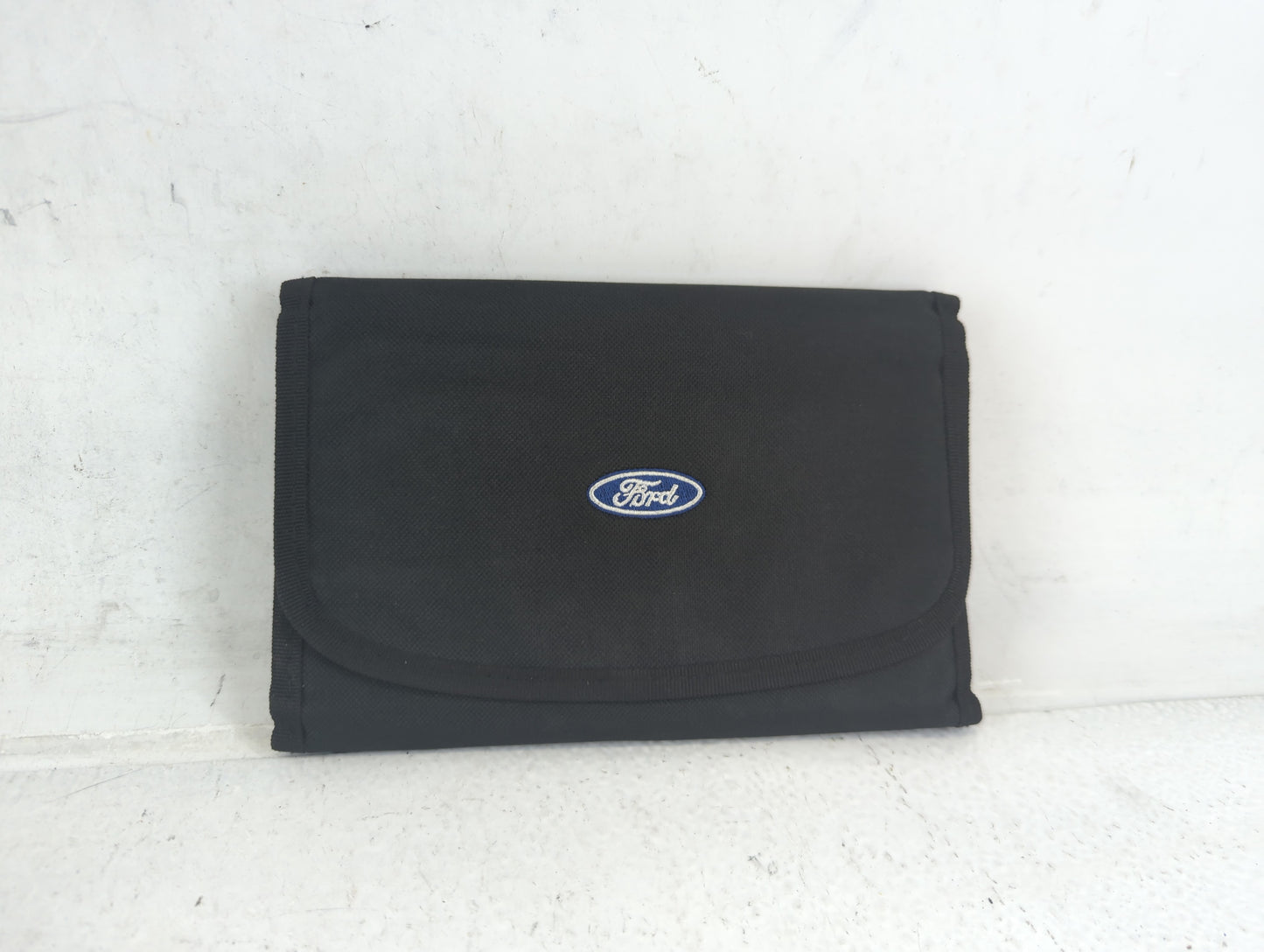 2013 Ford Escape Owners Manual Book Guide P/N:DJ5J 19A321 AA OEM Used Auto Parts - Oemusedautoparts1.com