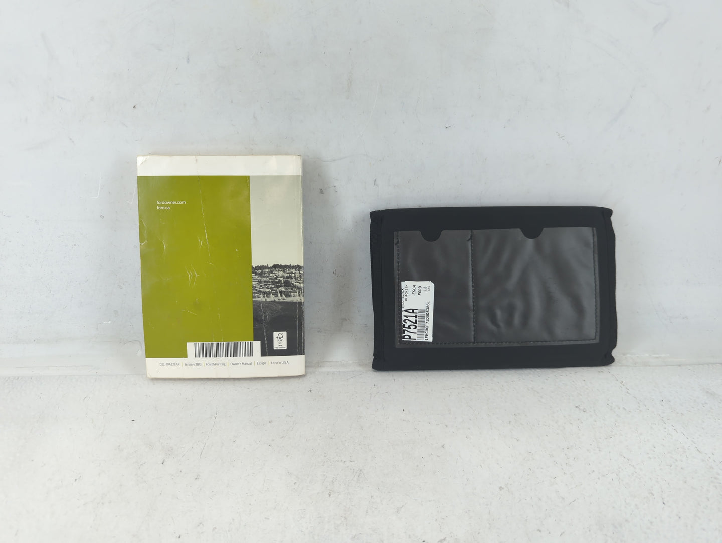 2013 Ford Escape Owners Manual Book Guide P/N:DJ5J 19A321 AA OEM Used Auto Parts - Oemusedautoparts1.com