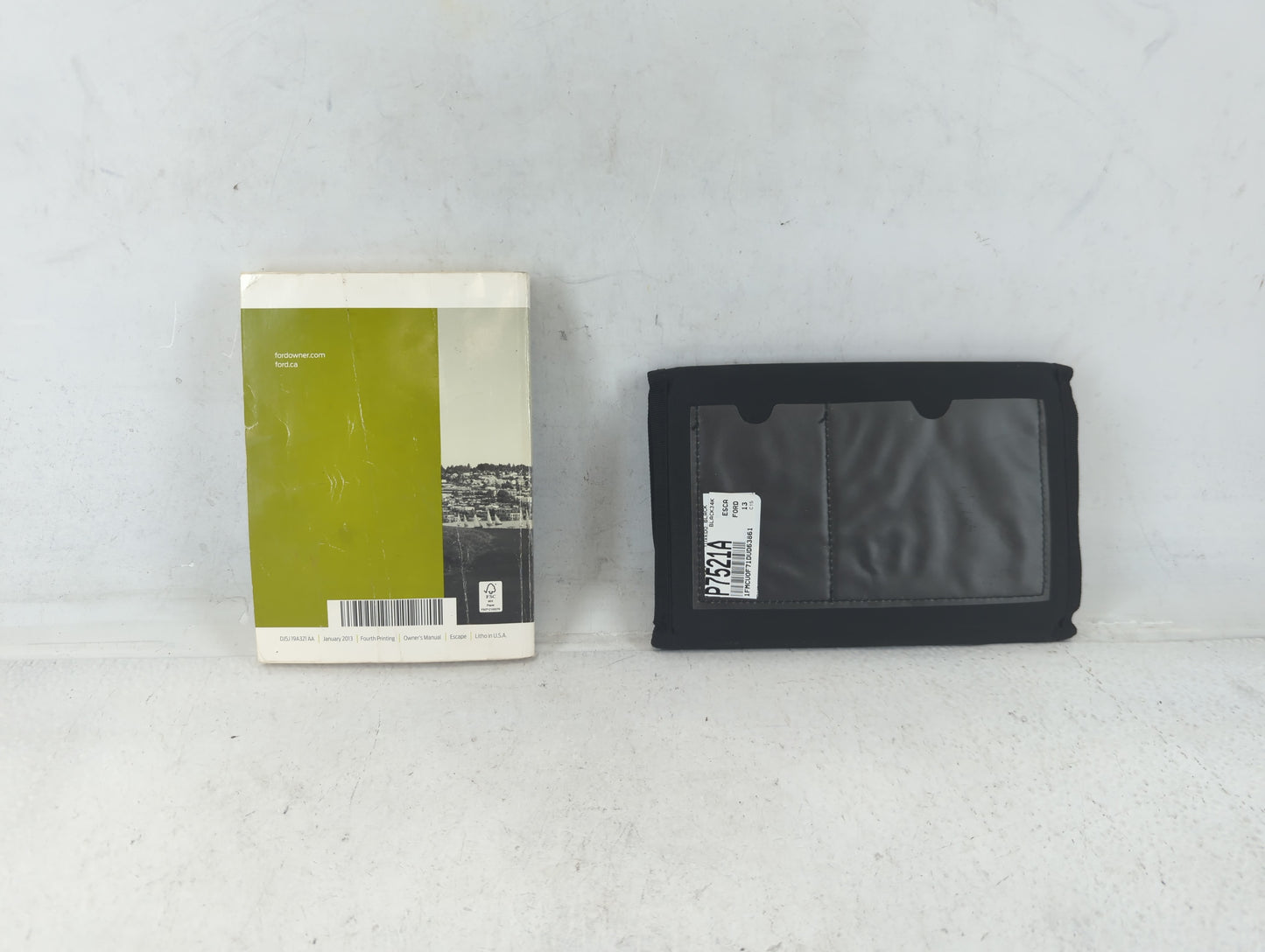 2013 Ford Escape Owners Manual Book Guide P/N:DJ5J 19A321 AA OEM Used Auto Parts - Oemusedautoparts1.com