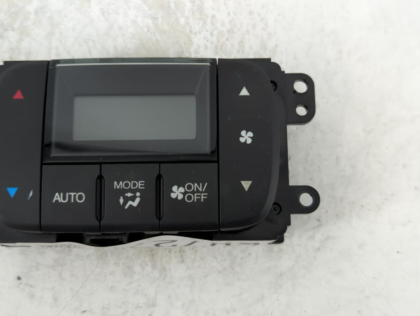 2018 Honda Odyssey Climate Control Module Temperature AC/Heater Replacement P/N:24417072209 NH900L Fits OEM Used Auto Parts - Oemusedautoparts1.com