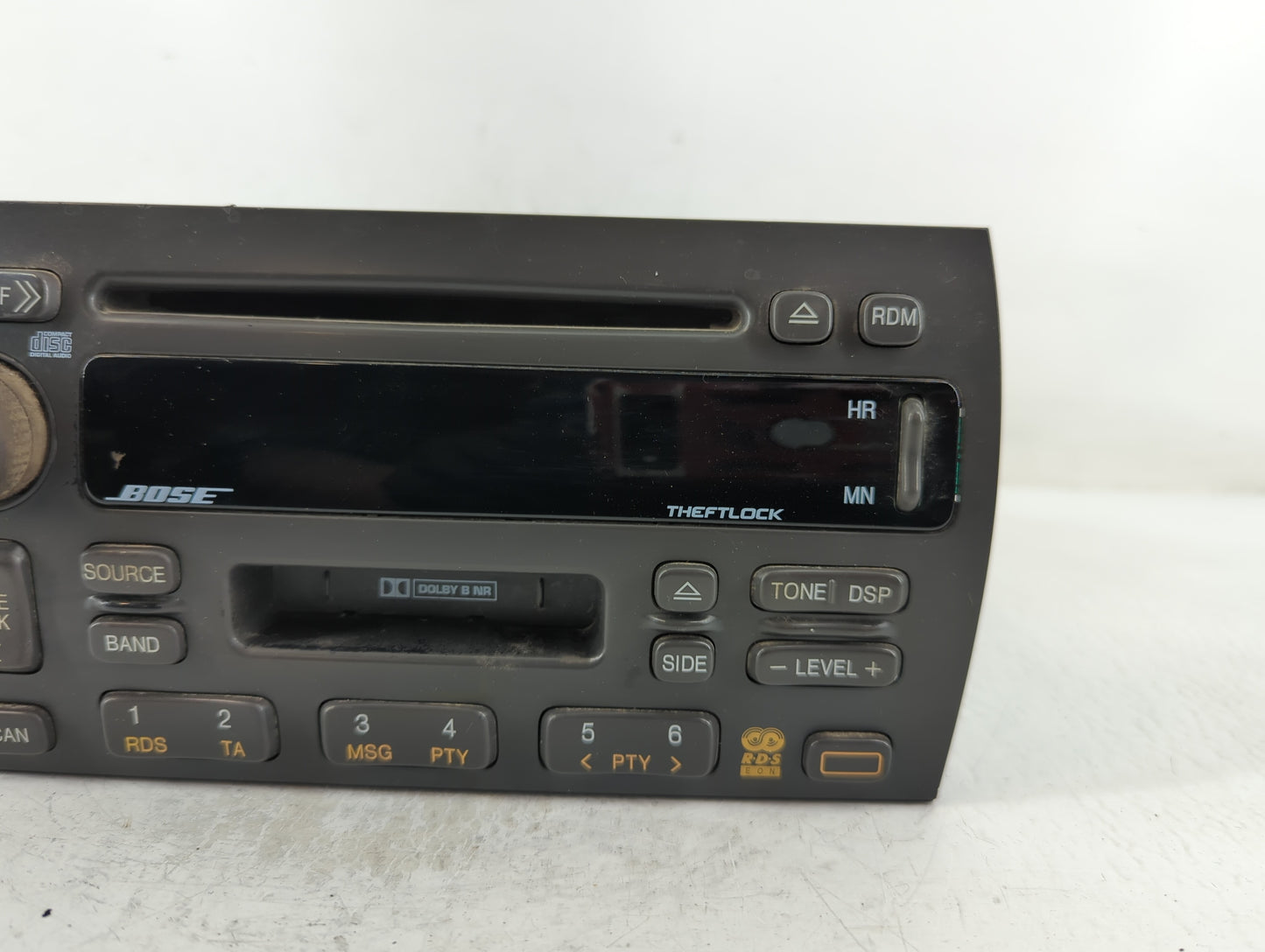 1998-2001 Cadillac Seville Radio AM FM Cd Player Receiver Replacement P/N:09354806 Fits Fits 1998 1999 2000 2001 2002 OEM Used Auto Parts - Oemusedautoparts1.com