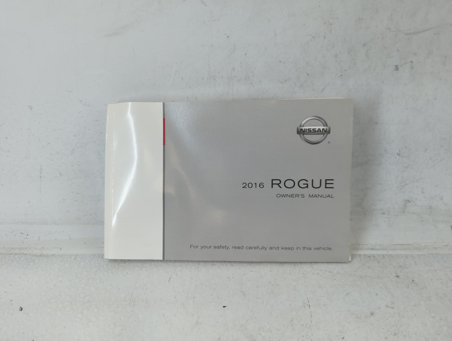 2016 Nissan Rogue Owners Manual Book Guide P/N:OM16EA OT32U1 OEM Used Auto Parts - Oemusedautoparts1.com