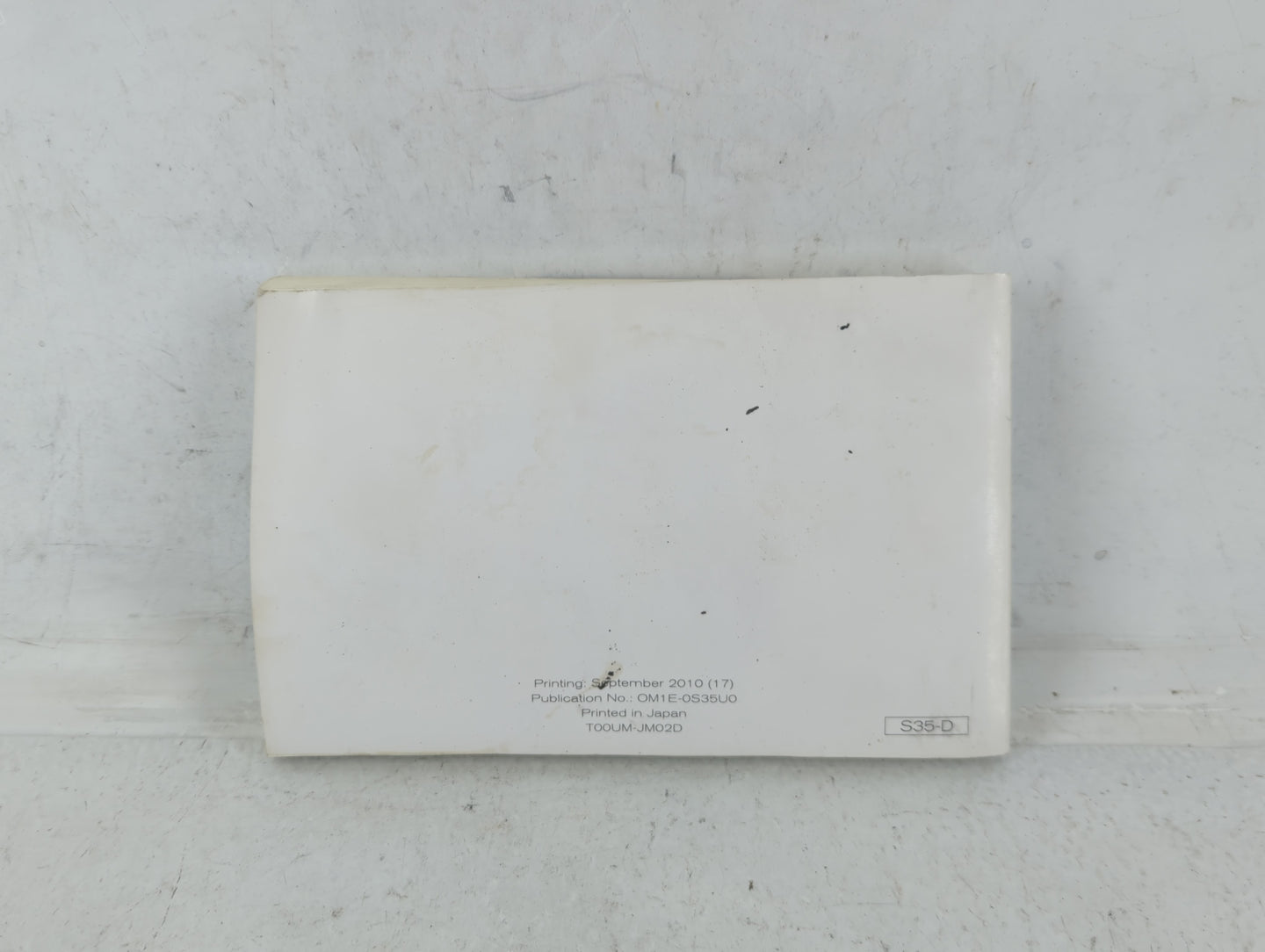 2011 Nissan Rogue Owners Manual Book Guide P/N:OM1E-0S35U0 OEM Used Auto Parts - Oemusedautoparts1.com