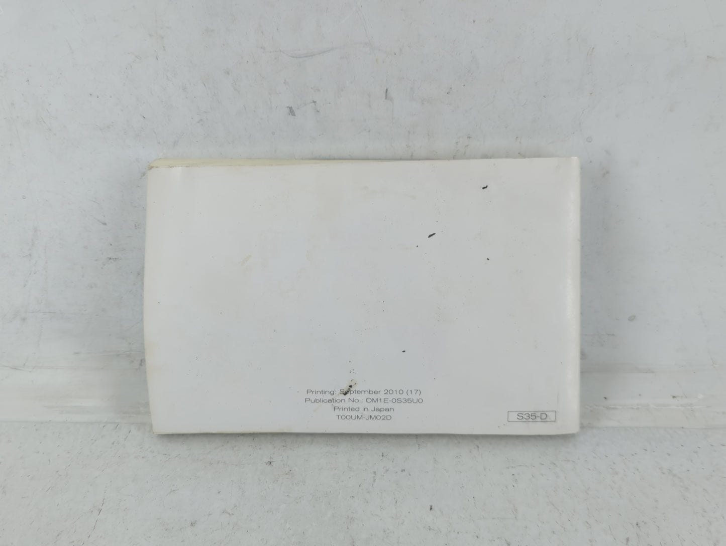 2011 Nissan Rogue Owners Manual Book Guide P/N:OM1E-0S35U0 OEM Used Auto Parts - Oemusedautoparts1.com